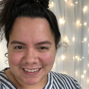 Meet your Posher, Ana